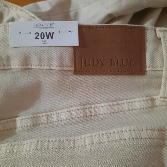 Judy Blue Women Cream Brooke Hi-Rise 90's Straight Distressed Jeans Size 20W NWT - Picture 8 of 9